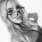 onlyviiolet (Violet) free OnlyFans content 

 profile picture