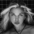 pearlygirlyy OnlyFans Leaked Photos and Videos 

 profile picture