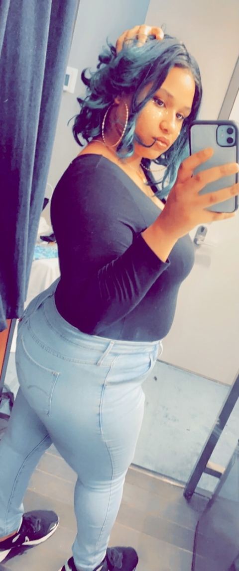 Matalani 🐰 (phoenix_milani) Leaks OnlyFans - LeakedOnlyF