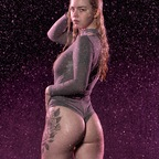 Liz Leblanc (@pinkdevilz) Leak OnlyFans 

 profile picture