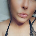 𝒬𝓊𝑒𝑒𝓃 👑𝒻 𝐻𝑒𝒶𝓇𝓉𝓈 (queenfreeof) Leak OnlyFans 

 profile picture