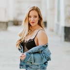 Rachel Rhodes (@rachierhodes) Leaked OnlyFans 

 profile picture