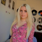Download rose2pretty OnlyFans content for free 

 profile picture