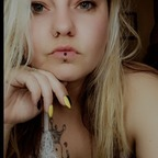 rosenbuzz420 (ROSE🦋) OnlyFans Leaked Videos and Pictures 

 profile picture