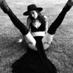 sarxhbby (Sarah Elizabeth) free OnlyFans content 

 profile picture