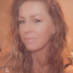 ShellySanders (shellybean75) Leaked OnlyFans 

 profile picture