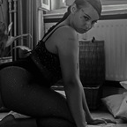 Slowfootgirl (@slowfootgirl) Leaks OnlyFans 

 profile picture