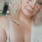 st0nermom96 (✨ sexy stoner mom ✨) OnlyFans Leaks [UPDATED] profile picture