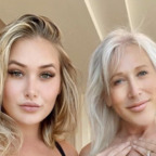 suzieandhannah (🌸 𝐒𝐔𝐙𝐈𝐄 𝐀𝐍𝐃 𝐇𝐀𝐍𝐍𝐀𝐇 🌸) Only Fans Leaked Pictures & Videos [!NEW!] profile picture