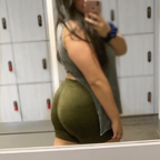 Jizzabelle (sweetlips.xo) Leaked OnlyFans 

 profile picture
