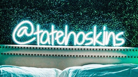 Header of tatehoskins