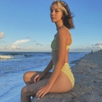 theonlyalana OnlyFans Leak 

 profile picture