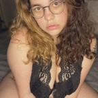 thigh-tasticmommy (Kelsea) OnlyFans content 

 profile picture