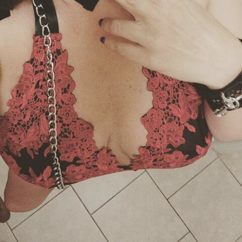 Header of toesnpantyhose