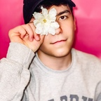 Onlyfans leaks trevbelike 

 profile picture