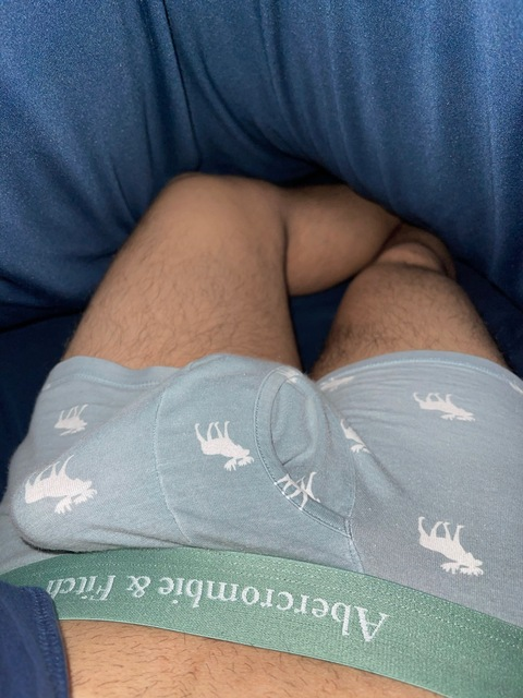 Header of undiesboi