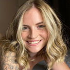Onlyfans leaks zoeneli 

 profile picture